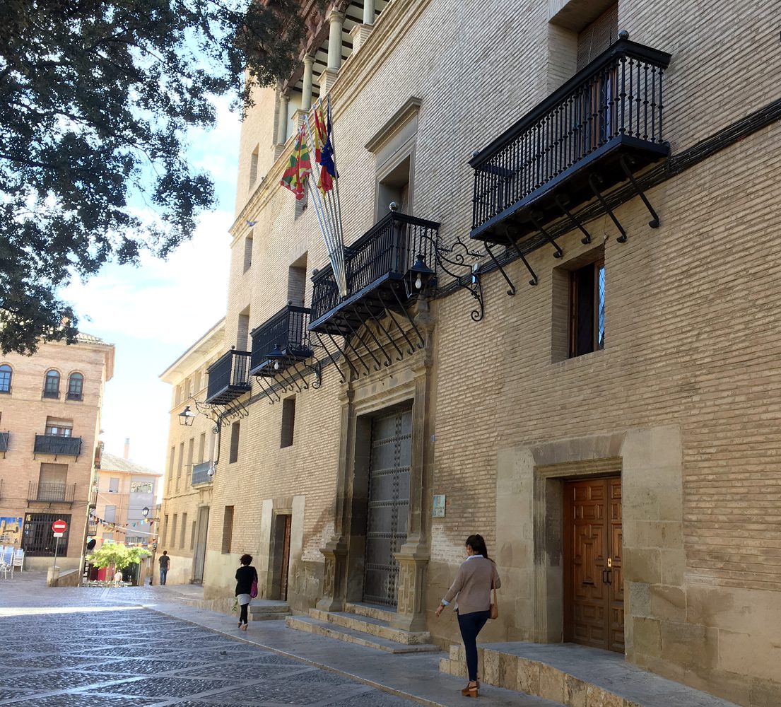 Imagen actual del Ayuntamiento de Huesca