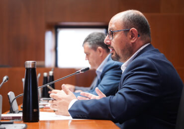 El PAR logra la unanimidad de las Cortes para su propuesta de reactivar y aprovechar el aeropuerto de Huesca como centro de formación aeronáutica